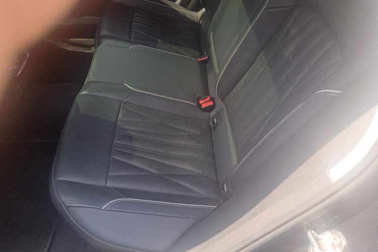 Used Volkswagen Passat 2022 380TSI Luxury Edition
