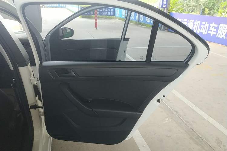 Used Volkswagen Santana 2021 1.5L Automatic Fashion Edition