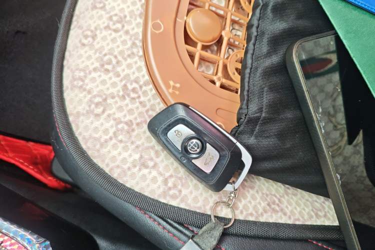 Used Brilliance V3 2016 1.5L Automatic Smart Version
