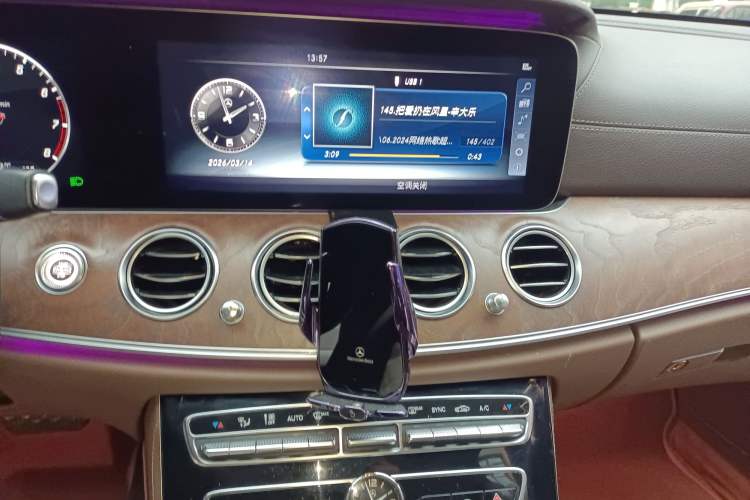 Used Mercedes-Benz E-Class 2016 E 300 L Stylish Model