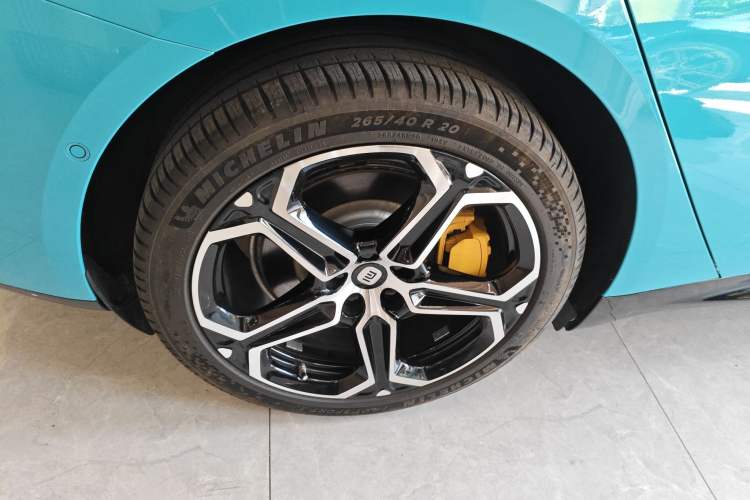 Used Xiaomi Auto SU7 2024 Four-Wheel-Drive Max Founder's Edition Exterior 5