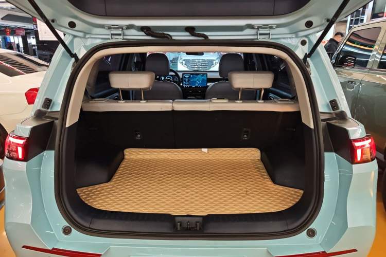 Used AION Y 2021 80 Ultra-Long Range Edition