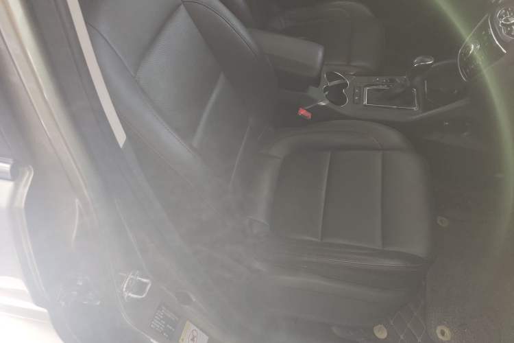 Used Changan CS75 2014 1.8T Automatic Prestige Model China V Standard
