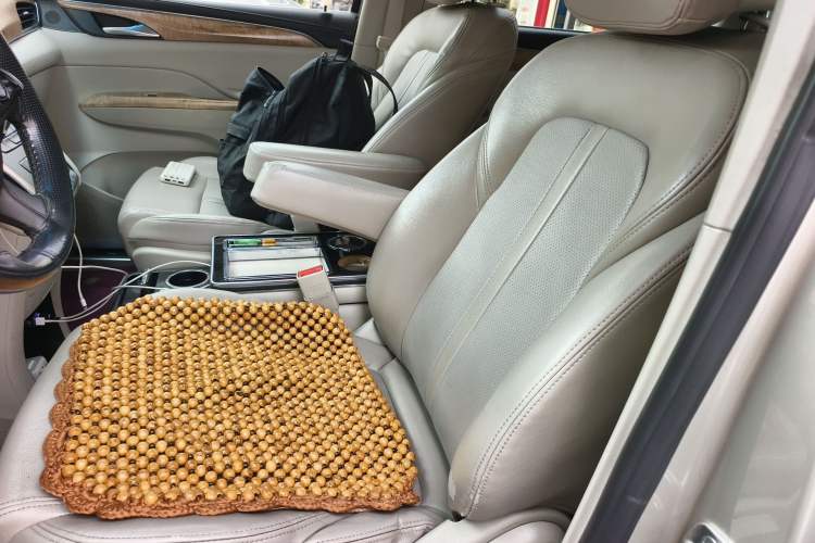 Used Buick GL8 2018 ES 28T Comfort Model China VI Standard