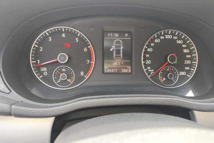 Used Volkswagen Passat 2014 1.8TSI DSG Prestige Edition Instrument Cluster