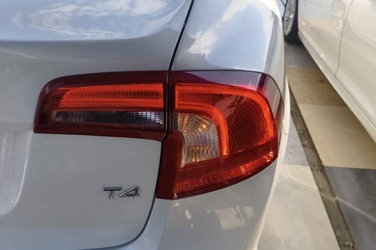 Used Volvo S60 2016 S60L T4 Zhiyuan Edition