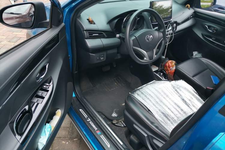 Used Toyota YARiS L Zhi Xuan 2020 X-Trail X 1.5L CVT Luxury Edition Driver Seat