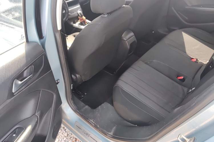 Used Peugeot 308S 2015 1.2T Automatic Jingchi Edition Left Rear Seat