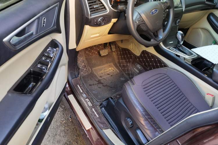 Used Ford Edge 2015 2.0T GTDi Two-Wheel-Drive Elite Edition
