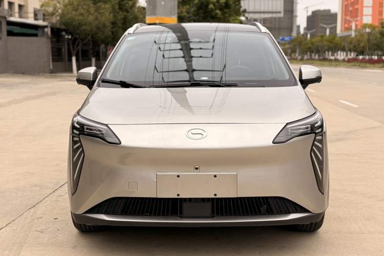 Used AION Y 2023 Younger Star Edition