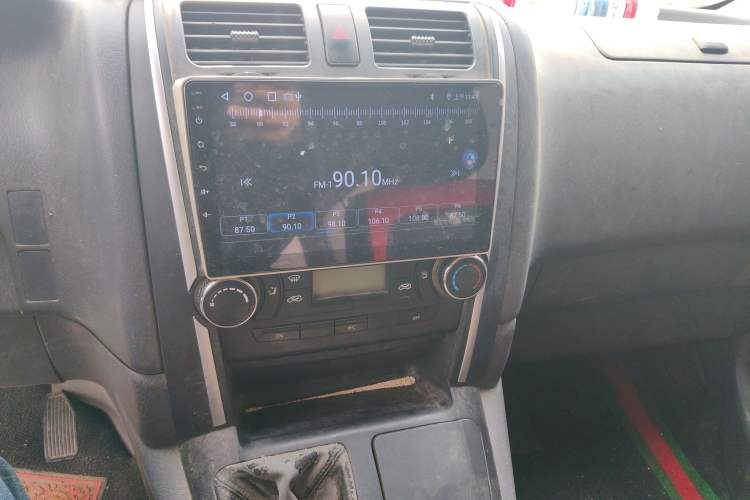 Used Jinbei Express 2017 2.0L Standard Version V19