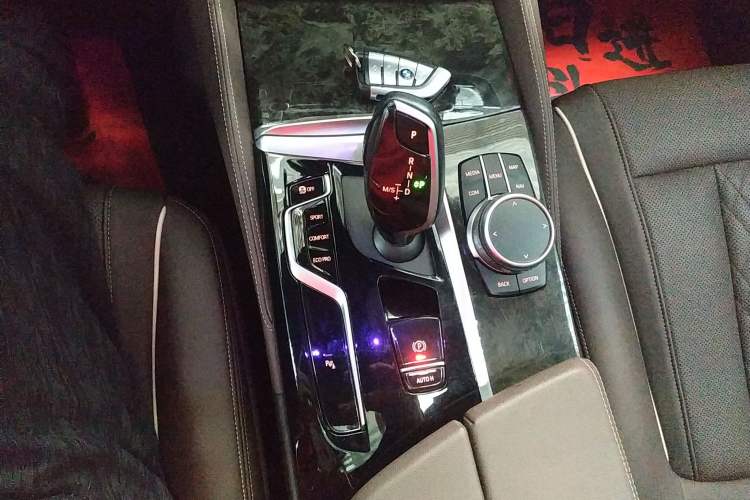 Used BMW 5 Series 2021 525Li M Sport Package
