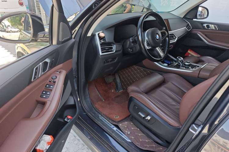 Used BMW X5 2021 xDrive40i M Sport Package
