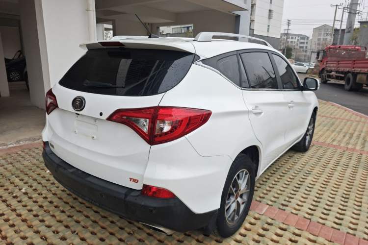 Used BYD Song 2017 Gaishe Upgrade Edition 1.5TID Automatic Elite Model Rear Right 45 Deg