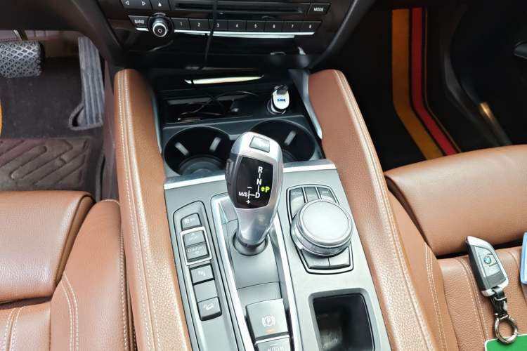 Used BMW X6 2017 xDrive28i Gear Lever