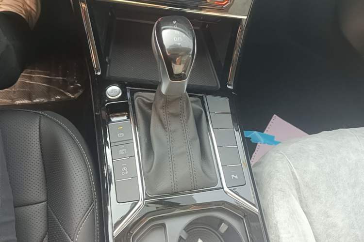 Used Volkswagen Passat 2026 Model, Outstanding 380TSI Xingkong Longteng Edition
