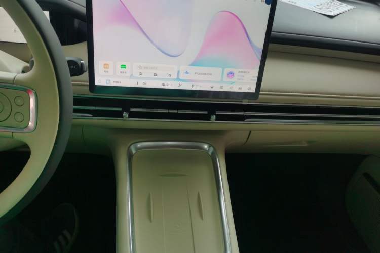 Used Wuling Bingo S 2025 Model 325km Deluxe Edition