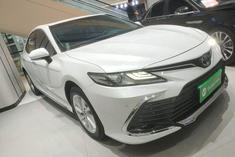 Used Toyota Camry 2023 2.0G Luxury Edition