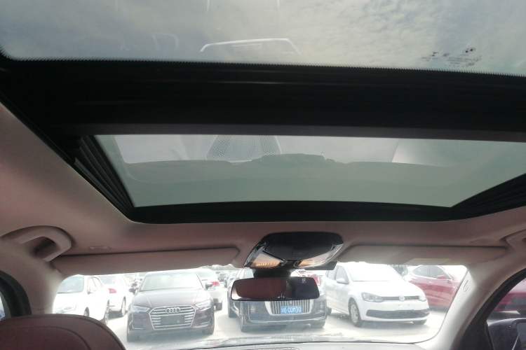 Used BMW 3 Series 2021 325Li M Sport Shadowline Package Headliner