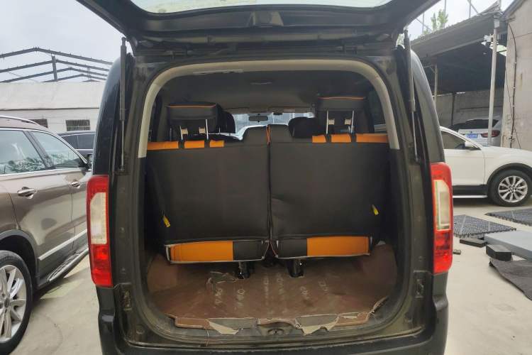 Used JAC Refine M3 2019 IKEA Edition 1.6L Luxury Smart Model Trunk