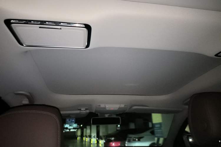 Used Mercedes-Benz E-Class 2018 Restyled E 300 L Sporty and Stylish Edition
