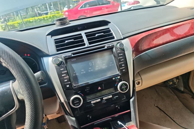 Used Toyota Camry 2013 2.0G Comfort Edition
