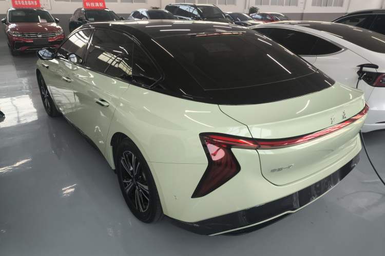 Used Hongqi EH7 2024 690 Pro
