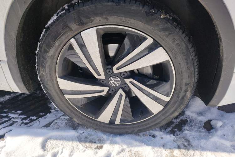 Used Volkswagen Tiguan X 2021 330TSI Two-Wheel Drive Enjoyment Version Right Front Wheel Hub