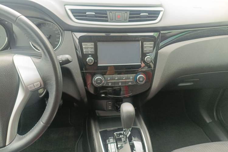 Used Nissan Qashqai 2017 2.0L CVT Smart Enjoyment Version China V Standard