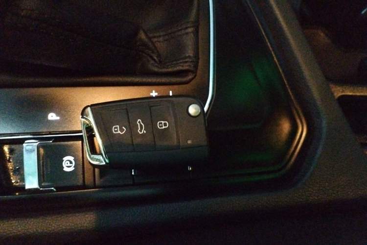 Used Volkswagen Tharu 2021 280TSI Two-Wheel Drive Trend Edition