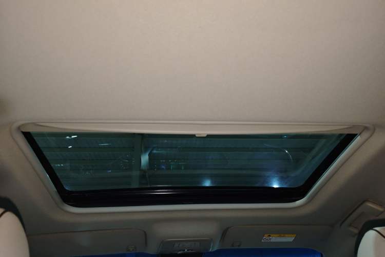 Used Buick GL8 2021 Land Cruiser Executive Class 652T Luxury Model Headliner