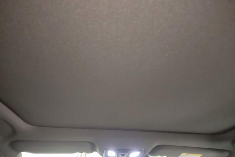 Used CHANGAN UNI-T 2022 1.5T Sport Edition Flagship Version Headliner