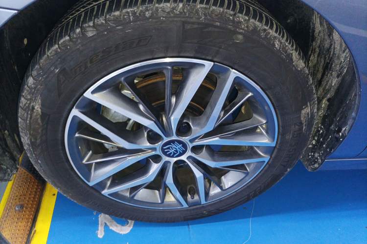 Used BYD Qin PLUS 2021 DM-i 55KM Flagship Model
