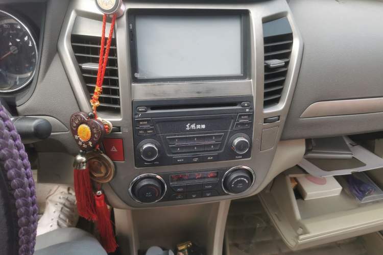 Used Dongfeng Aeolus A60 2014 1.6L Manual Luxury Model