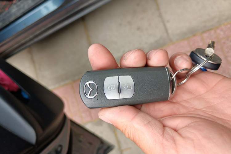 Used Mazda CX-4 2016 2.0L Automatic 2WD Blue Sky Dynamic Edition Vehicle Key