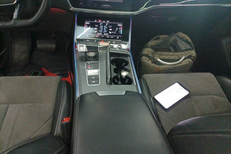 Used Audi A6L 2020 45 TFSI quattro Prestige Dynamic Edition Gear Lever