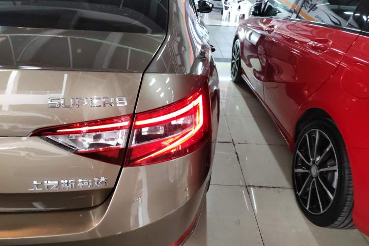 Used Skoda Superb 2016 TSI280 DSG Innovation Edition