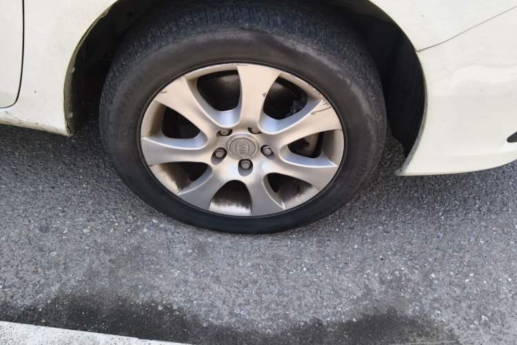 Used BYD e5 2017 300 Prestige Edition