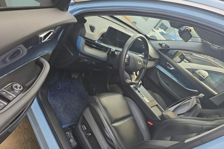 Used Chery Tiggo 7 PLUS 2021 Kunpeng Edition 1.6 TGDI DCT Prestige Model Driver Seat