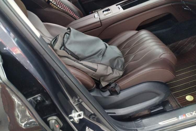 Used EXEED Lanyue 2023 400T Four-Wheel Drive Starry Edition 7-Seater
