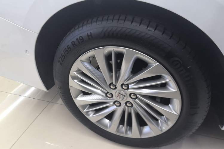 Used Buick Century 2023 2.0T Seven-Seater Yinshi Edition