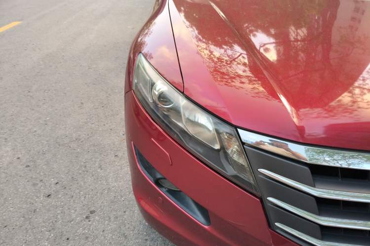 Used Honda Crosstour 2012 2.4L Luxury Edition
