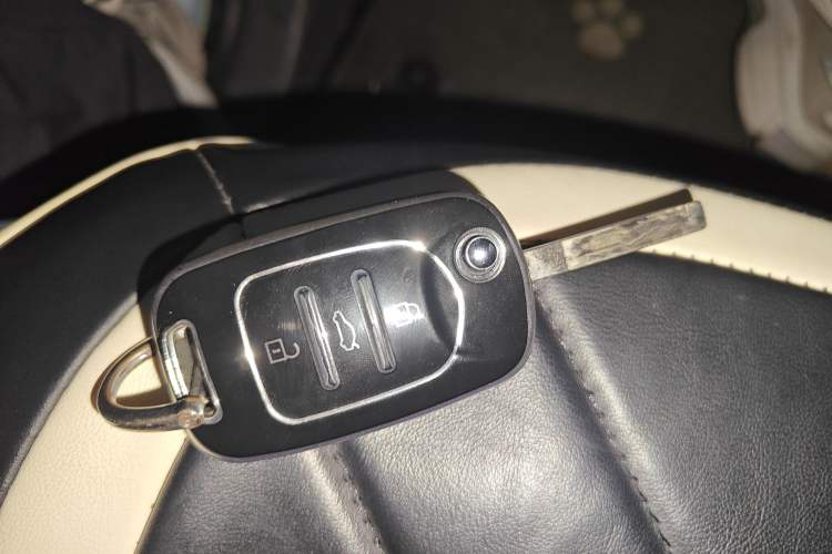 Used Wuling Hongguang MINIEV 2021 Macaron Premium Model – Lithium Iron Phosphate