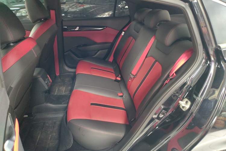 Used Dongfeng Aeolus Yixuan 2021 230T Automatic Zuiying Knight Edition Left Rear Seat