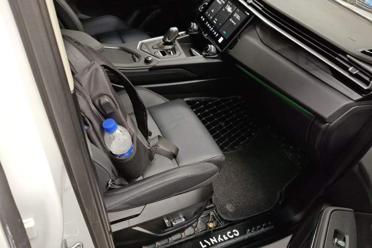 Used Lynk & Co 01 2021 2.0TD Two-Wheel-Drive Pro Trim