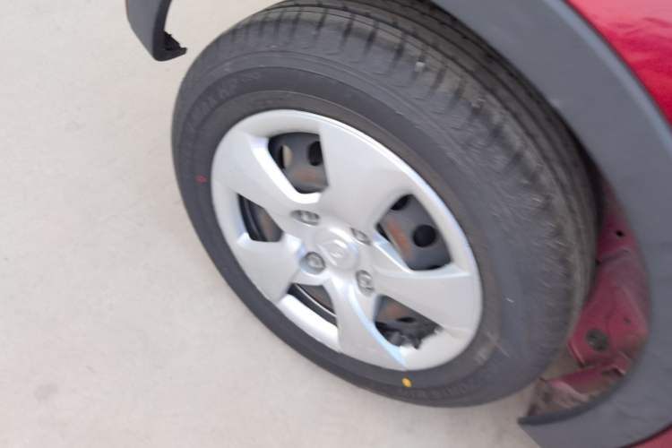 Used Baojun 310 2016 1.2L manual Comfort trim level
