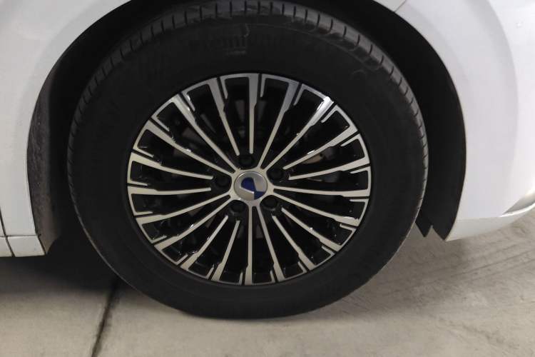 Used Denza D9 2022 DM-i 970 Four-Wheel Drive Prestige Model