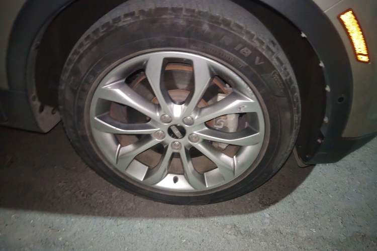 Used Lincoln MKC 2014 2.0T Two-Wheel-Drive Luxury Edition
