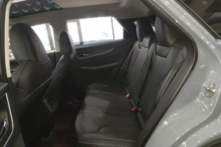 Used Venucia V DD-i 2023 60km iD Version