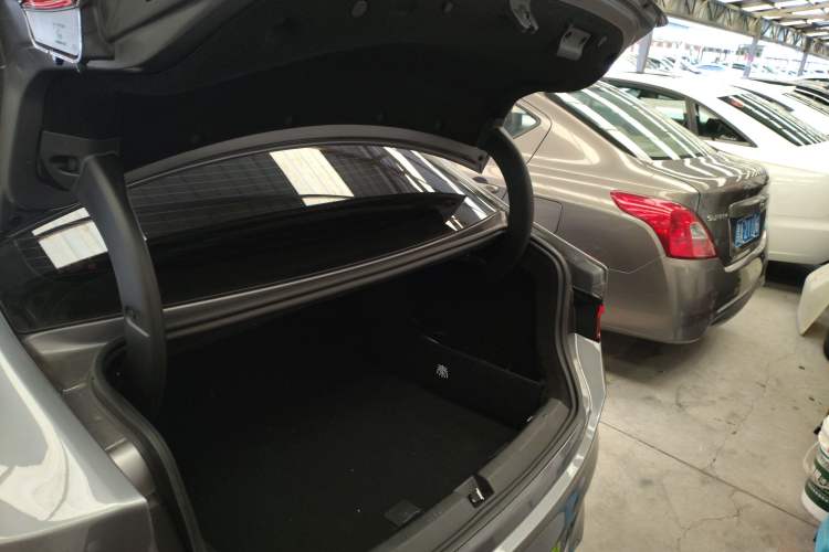 Used BYD Qin PLUS 2024 HONOR Edition DM-i 55KM Leading Model Trunk